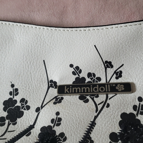 Kimmidoll Purse - Picture 3 of 10